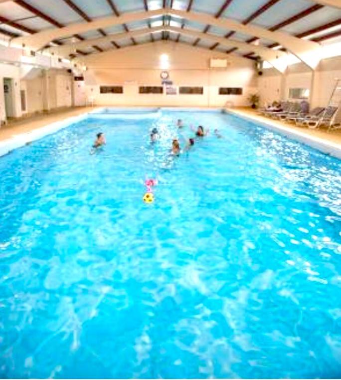 Clifftop Chalet With Pool Deal Εξωτερικό φωτογραφία